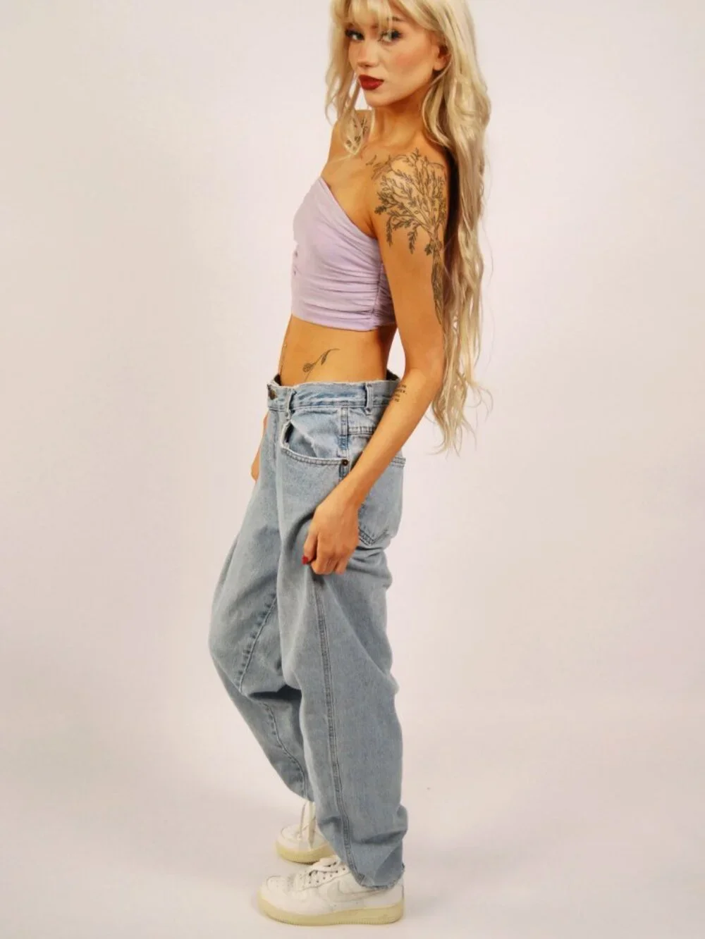 90s Light Wash Jeans (26) blue denim vintage women cool casual high waist baggy - Picture 2 of 10